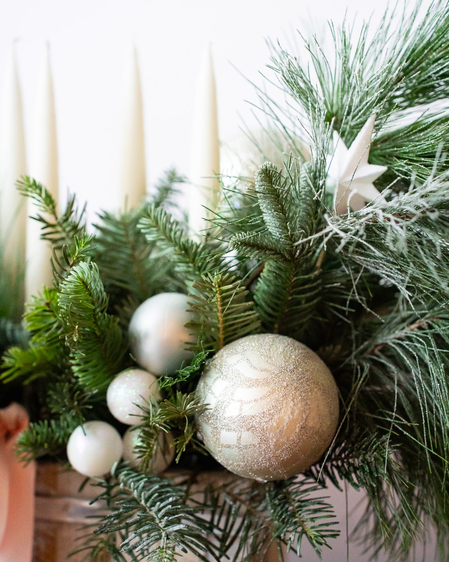 Aranjament Crăciun alb