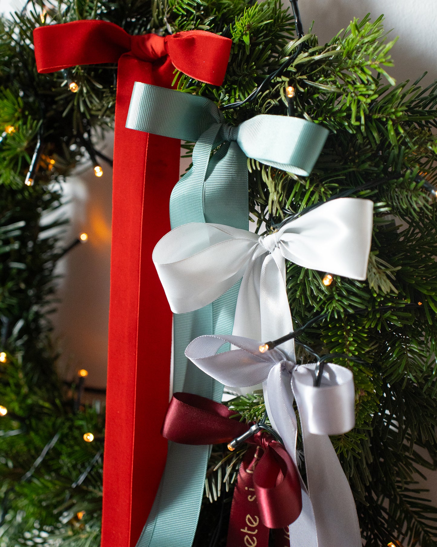 Coroniță Crăciun cu fundițe