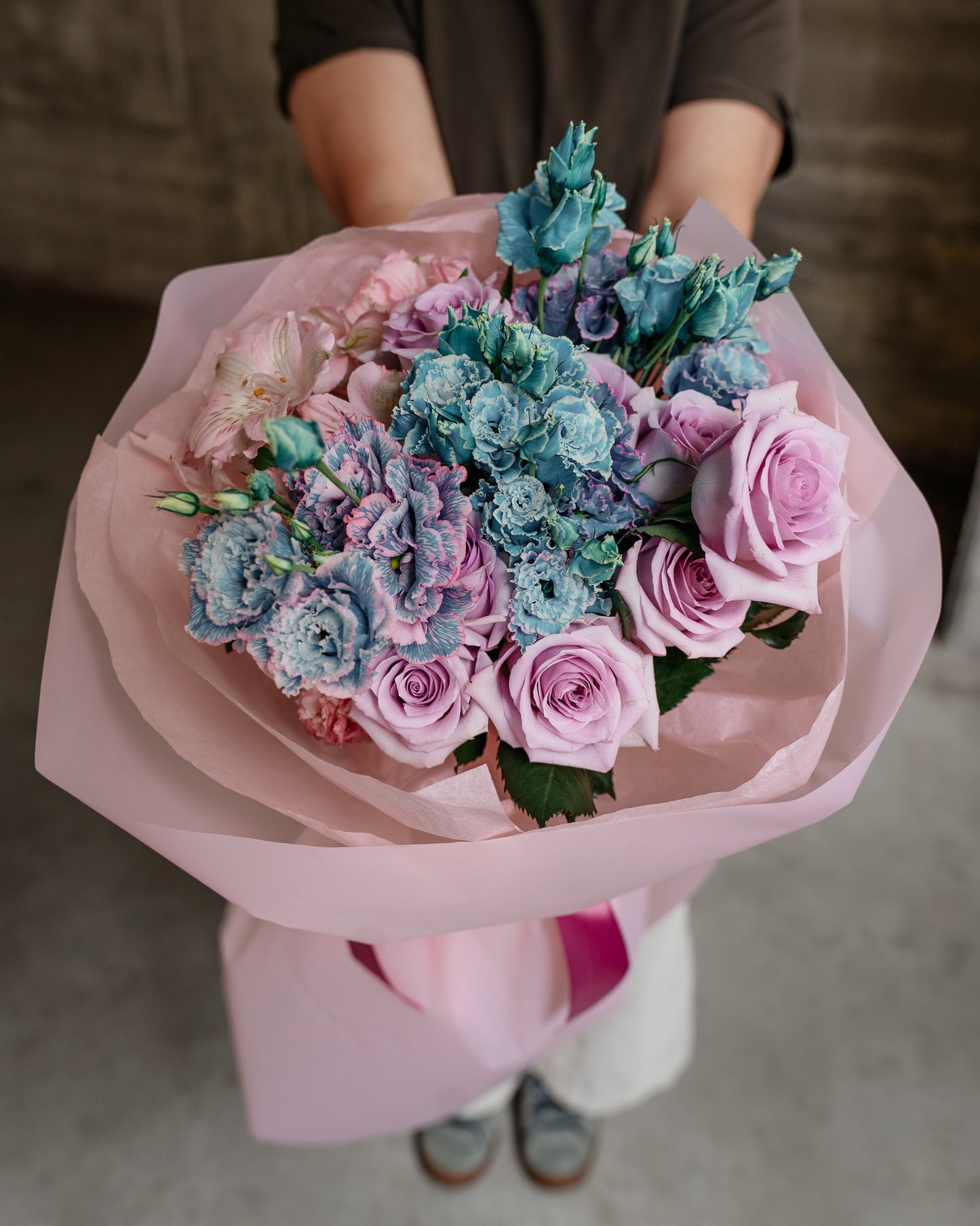 Buchet Trandafiri, Eustoma, Alstroemeria, mov-albastru