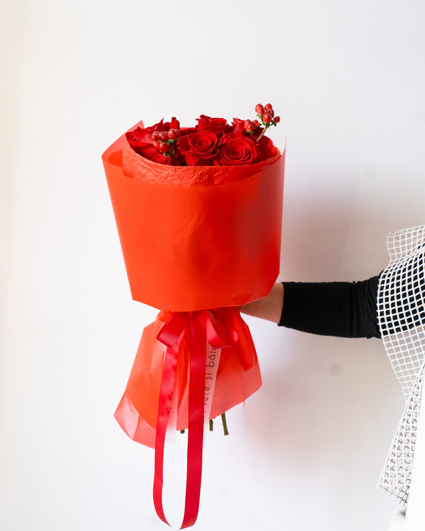Buchet "La film" cu 13 Trandafiri roșii