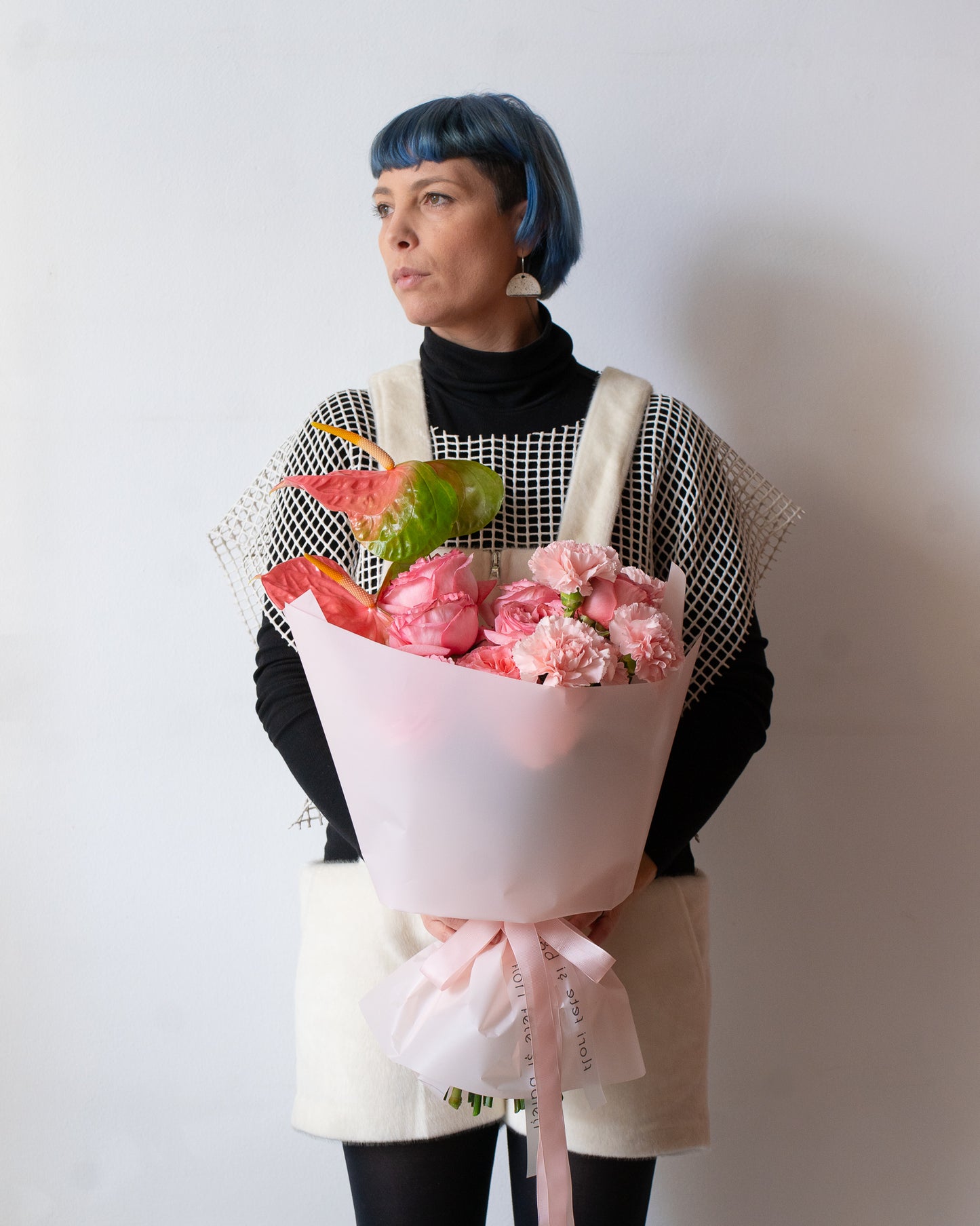 Buchet roz cu Anthurium și Trandafiri