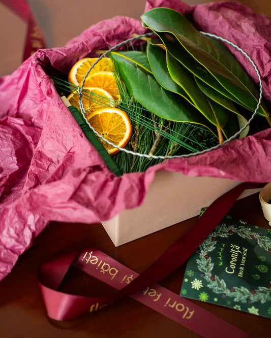 Coroniță de Crăciun DIY - cutie diferite culori